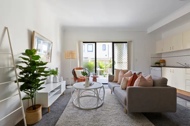 Second view of Homely studio listing, 6/1-3 Funda Place, Brookvale NSW 2100