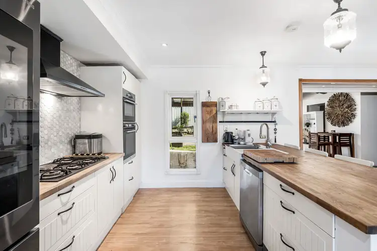 Fourth view of Homely house listing, 1 Pigeon Court, Birkdale QLD 4159