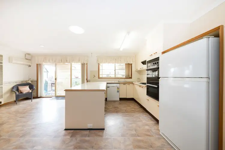 Fourth view of Homely house listing, 10 Fred Lane Crescent, Gordon ACT 2906