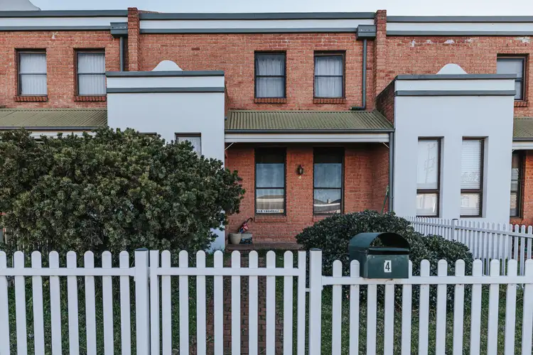 Main view of Homely unit listing, 4/36 Perry Street, Mudgee NSW 2850