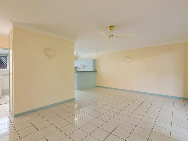 Third view of Homely unit listing, 5/16-18 Springfield Crescent, Manoora QLD 4870