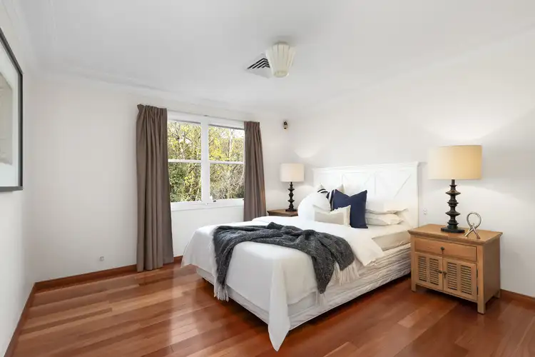 Sixth view of Homely house listing, 4 Iluka Place, St Ives NSW 2075