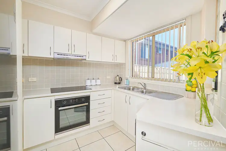 Fourth view of Homely villa listing, 2/32 Heather Street, Port Macquarie NSW 2444