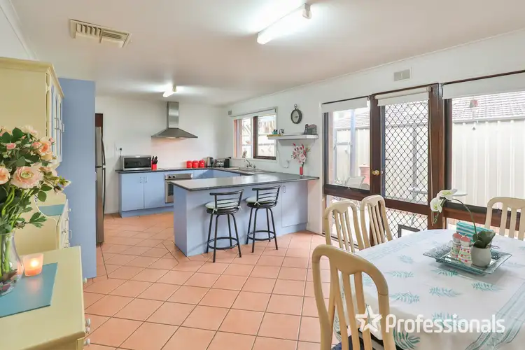Fourth view of Homely house listing, 2 Kamira Court, Mildura VIC 3500