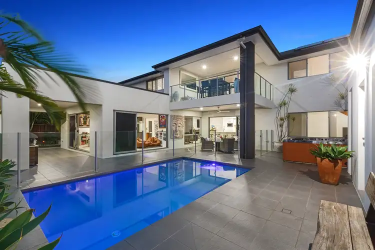 37 Whitehaven Way, Pelican Waters QLD 4551