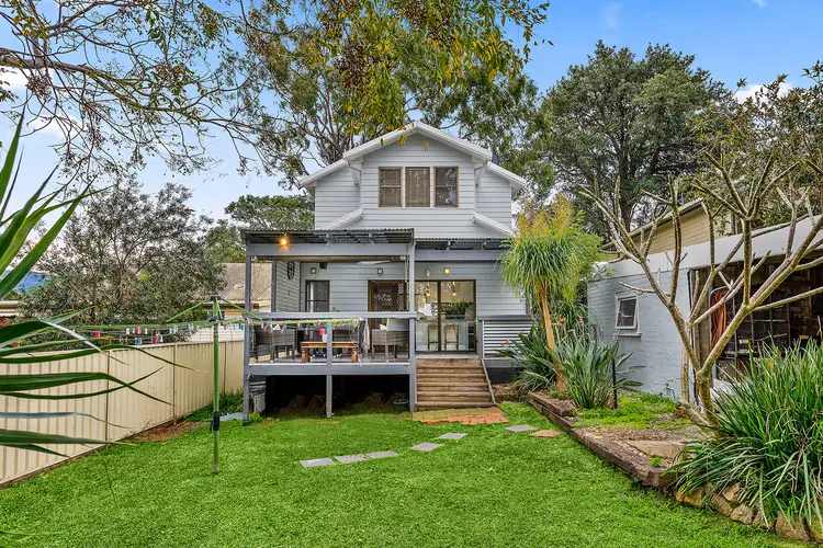 131 The Avenue, Mount Saint Thomas NSW 2500