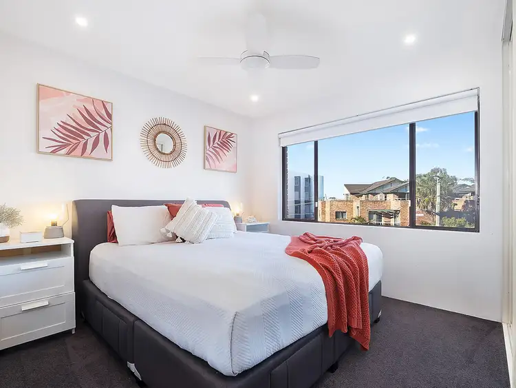 Fifth view of Homely apartment listing, 6/11-13 Warburton Street, Gymea NSW 2227