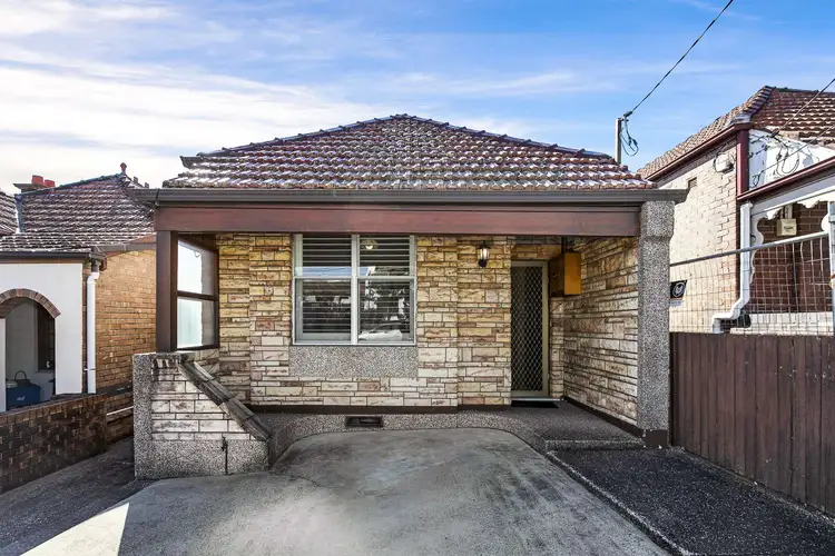 9 Premier Street, Marrickville NSW 2204