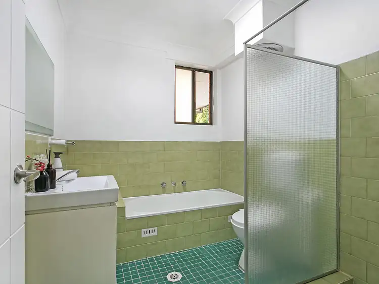 Sixth view of Homely apartment listing, 6/4 Alma Street, Hurstville NSW 2220