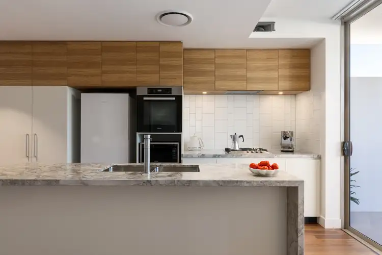 Fifth view of Homely apartment listing, 42/21 Byron Street, Bulimba QLD 4171