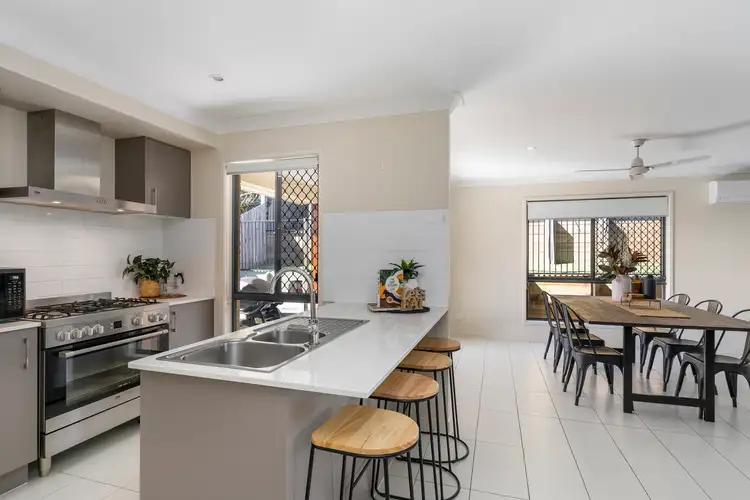 Second view of Homely house listing, 28 Cassidy Crescent, Willow Vale QLD 4209