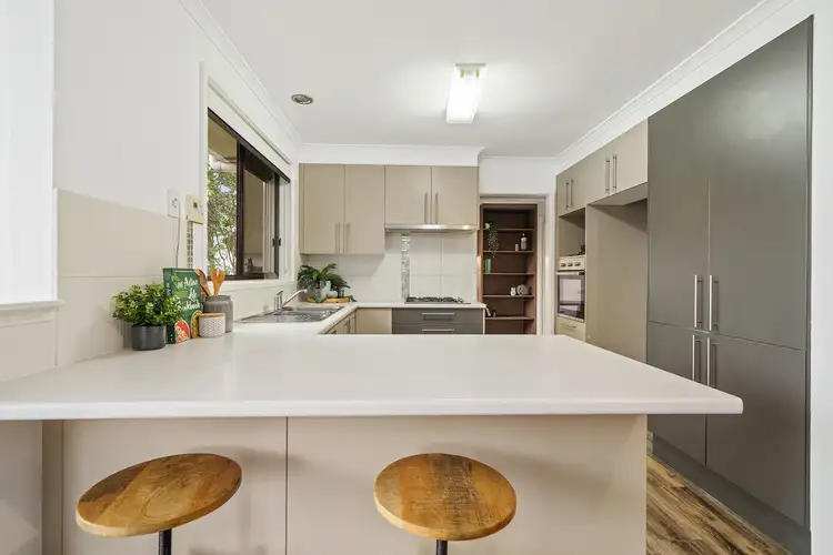 Sixth view of Homely house listing, 6 Kirby Place, Oxley ACT 2903