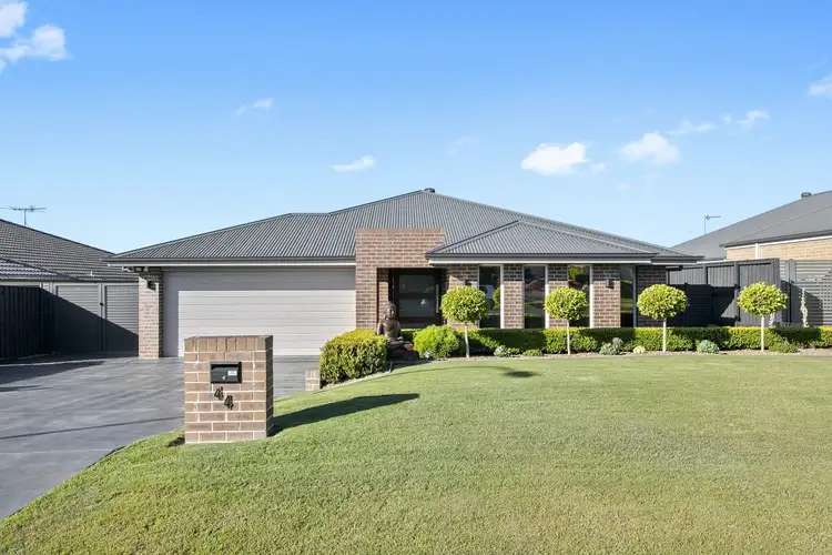 44 Arrowgrass Street, Aberglasslyn NSW 2320