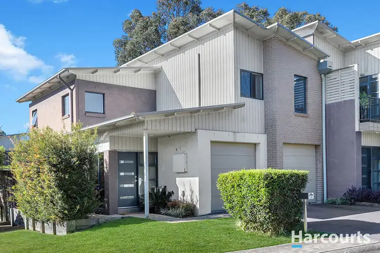 14 Kestrel Circuit, Shortland NSW 2307