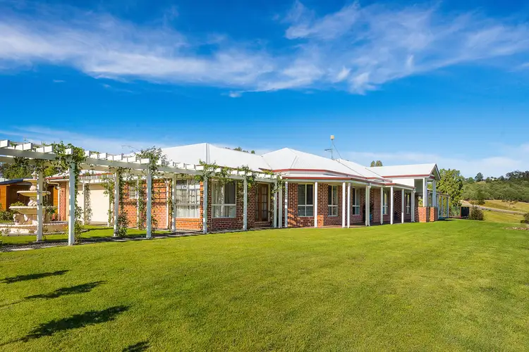 14 Butterfly Crescent, Samsonvale QLD 4520