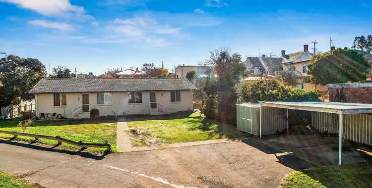 1 & 2/62 Faithfull Street, Goulburn NSW 2580