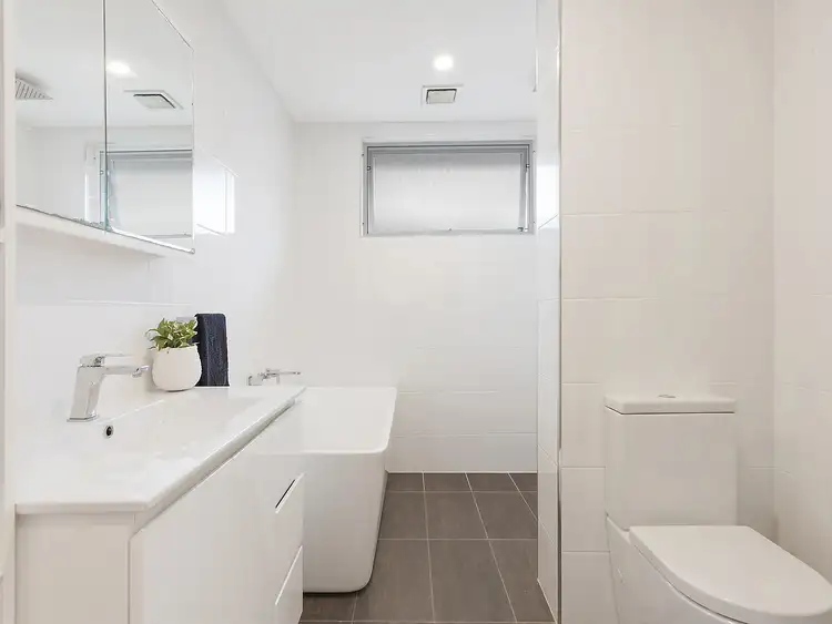 Sixth view of Homely unit listing, 19/166 Russell Avenue, Dolls Point NSW 2219