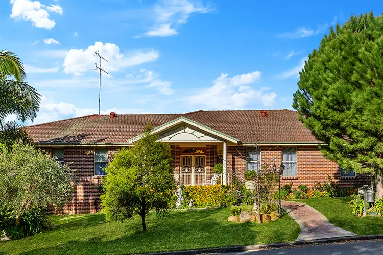 16 Dewhurst Avenue, Castle Hill NSW 2154