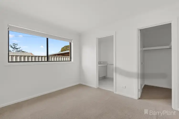 Fifth view of Homely townhouse listing, 2/21 Heinz Street, White Hills VIC 3550