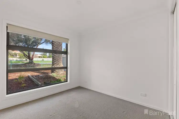 Sixth view of Homely townhouse listing, 2/21 Heinz Street, White Hills VIC 3550