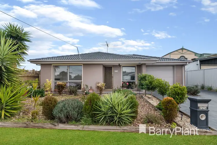 Main view of Homely unit listing, 1/14 Shepherds Grove, Kings Park VIC 3021