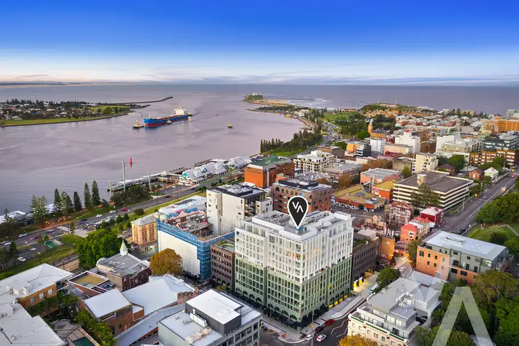 204/11 Perkins Street