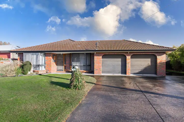 Main view of Homely house listing, 1a Wyndholm Crescent, Wendouree VIC 3355