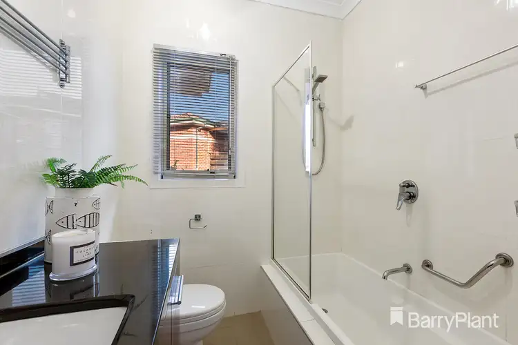 Sixth view of Homely townhouse listing, 3/11 Aurisch Avenue, Glen Waverley VIC 3150