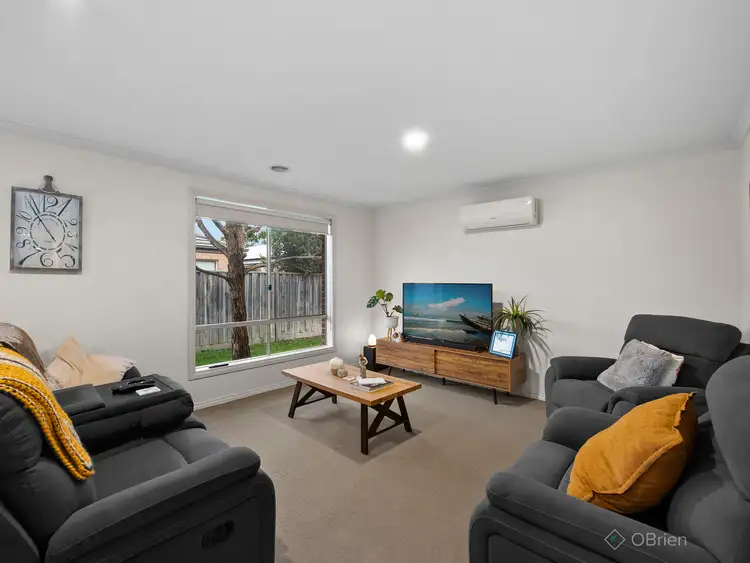 Fifth view of Homely house listing, 9 Stanhope Place, Pakenham VIC 3810