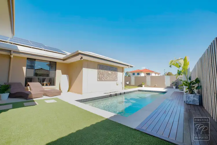 4 Zagalia Court, Kallangur QLD 4503