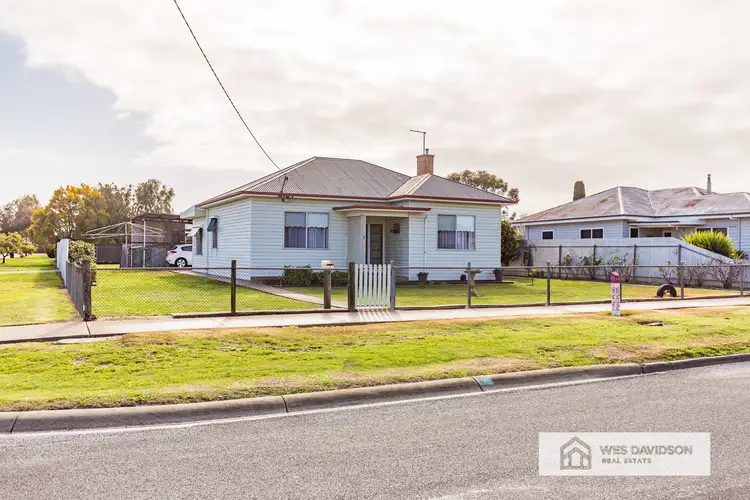 Second view of Homely house listing, 7 Anderson Street, Horsham VIC 3400