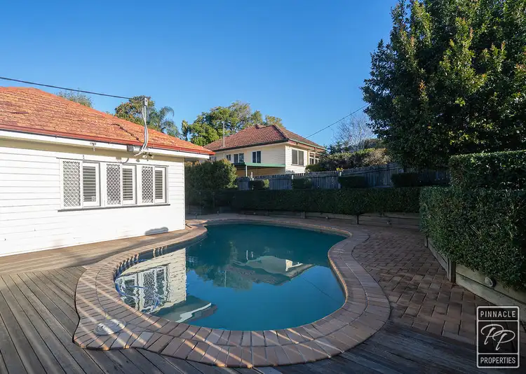 17 Boona Street, Petrie QLD 4502