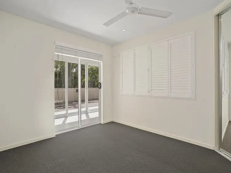 Sixth view of Homely unit listing, 2/21 Digger Street, Cairns North QLD 4870
