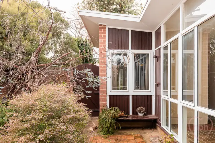 12 Creswell Street, Campbell ACT 2612