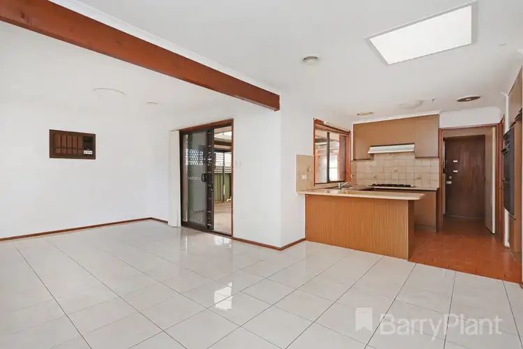 Fifth view of Homely house listing, 5 Baron Court, Kings Park VIC 3021