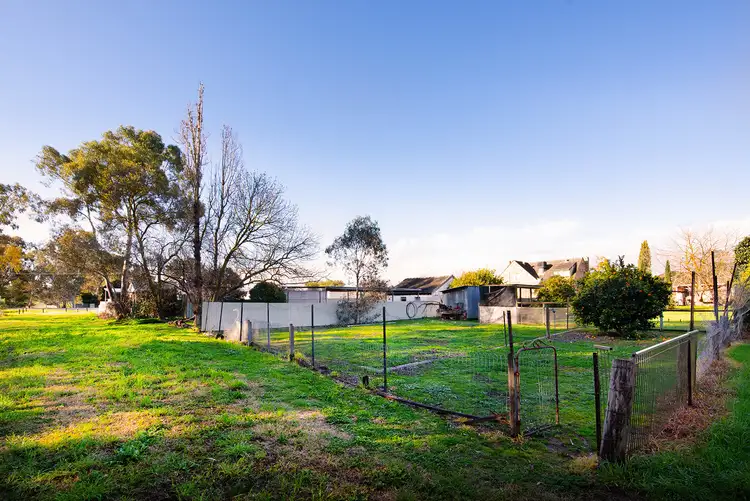 Fourth view of Homely house listing, 10 High Street, Kangaroo Flat VIC 3555