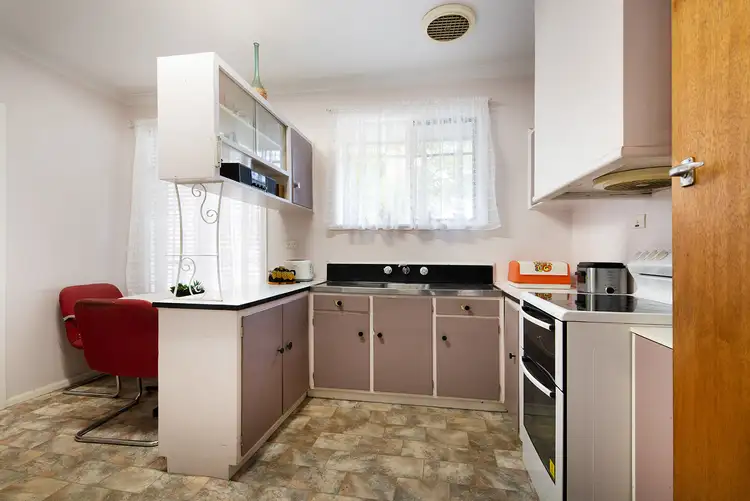 Sixth view of Homely house listing, 10 High Street, Kangaroo Flat VIC 3555