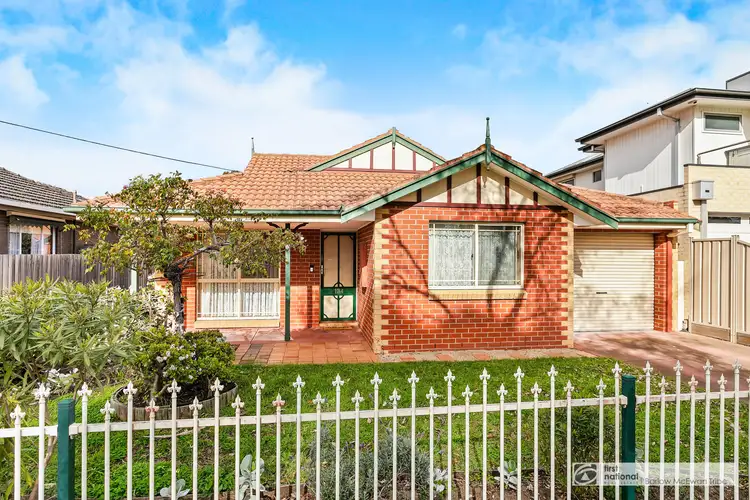 1/134 Civic Parade, Altona VIC 3018