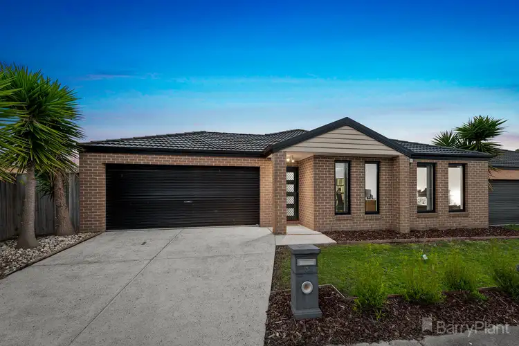 Main view of Homely house listing, 3 Elfin Way, Pakenham VIC 3810