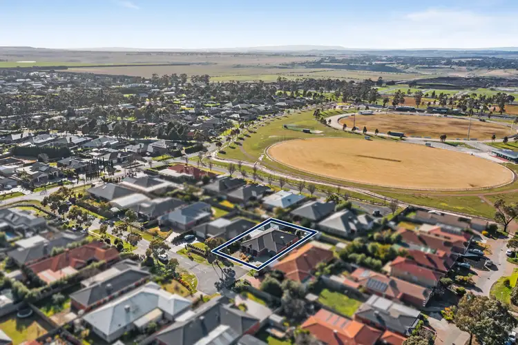 Second view of Homely house listing, 9 Tarrango Court, Sunbury VIC 3429