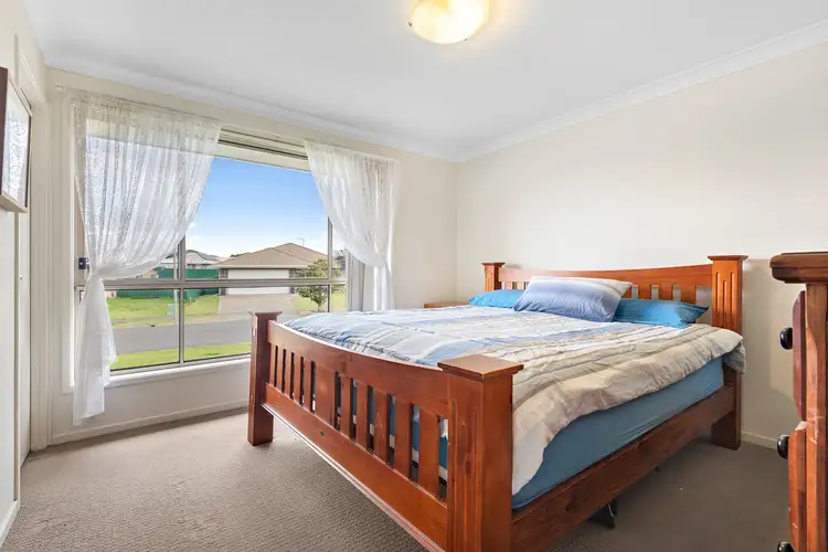 Fourth view of Homely house listing, 8 Shortland Drive, Rutherford NSW 2320