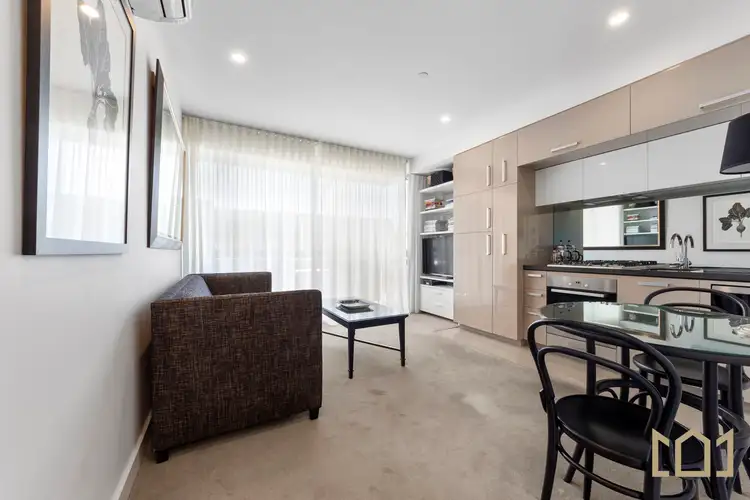 213/81 Riversdale Road