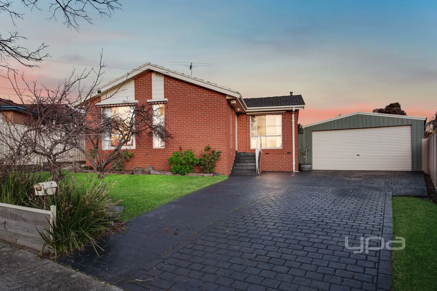 Main view of Homely house listing, 8 Haig Place, Attwood VIC 3049