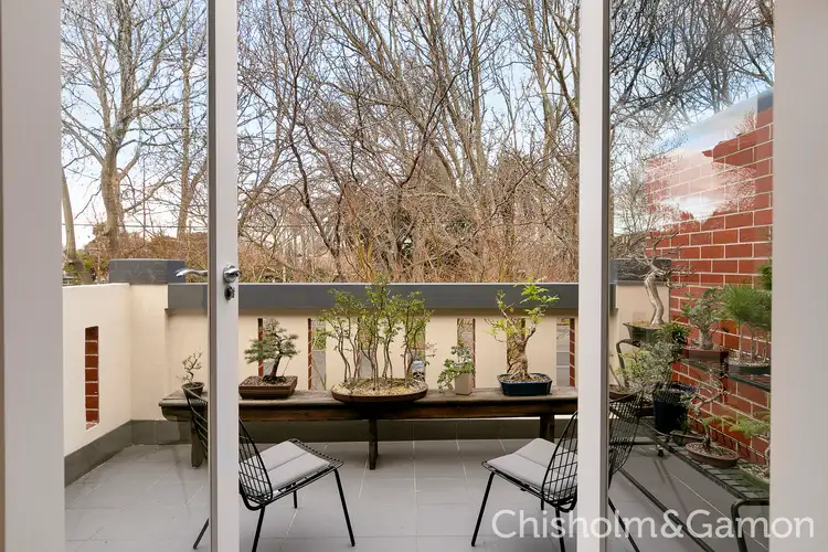Sixth view of Homely house listing, 2/10 Broadway, Elwood VIC 3184