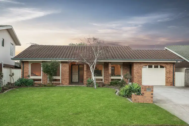 17 Frome Crescent, West Lakes SA 5021