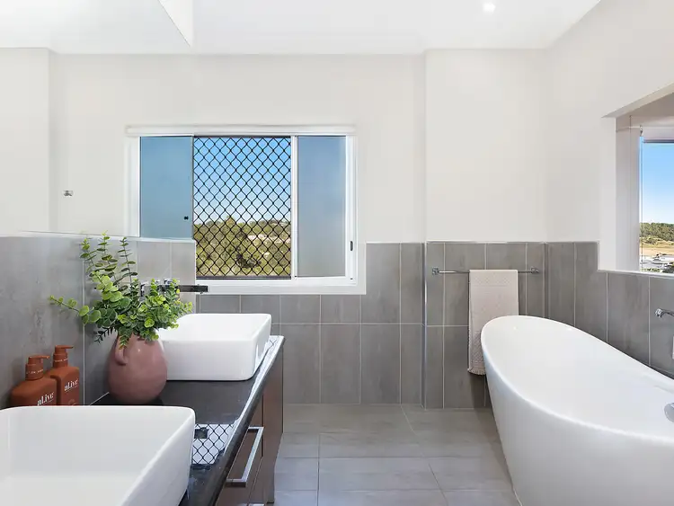 Sixth view of Homely house listing, 21 Waterview Drive, Lammermoor QLD 4703