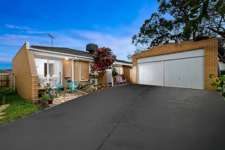 Main view of Homely unit listing, 2/17 Sonia Street, Ringwood VIC 3134