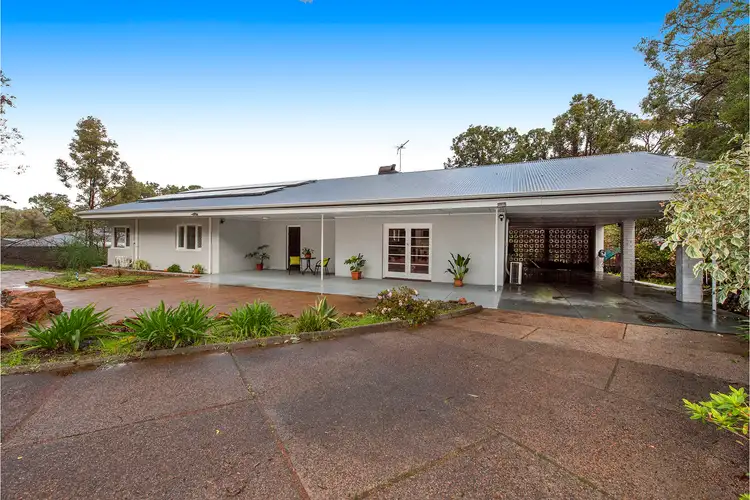 6 Gilmour Road, Roleystone WA 6111