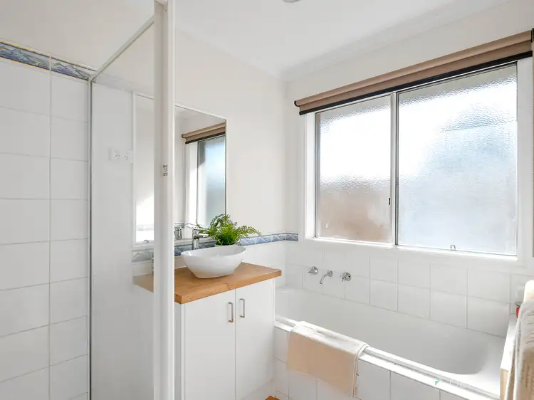 Fourth view of Homely house listing, 11 Alberta Way, Berwick VIC 3806