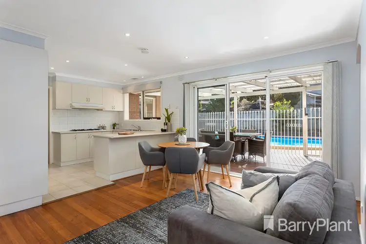 8 Reynolds Avenue, Wheelers Hill VIC 3150